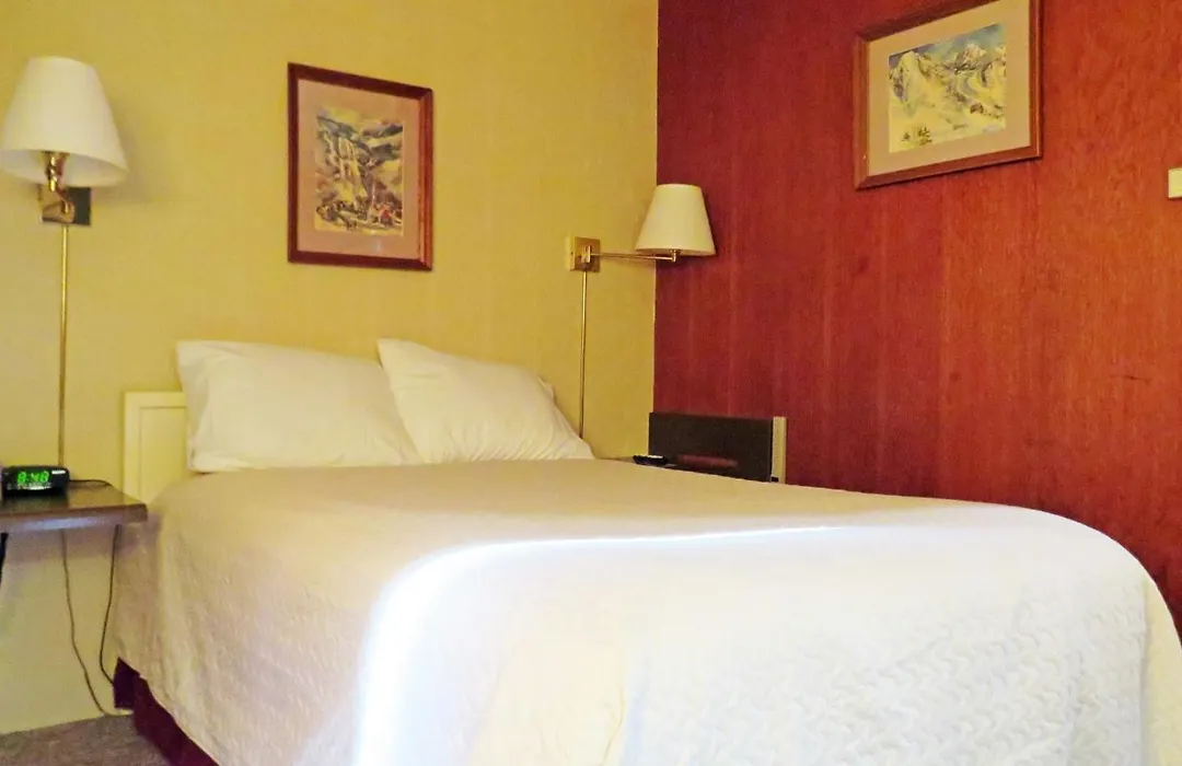 Indianhead Ironwood Hotel-1