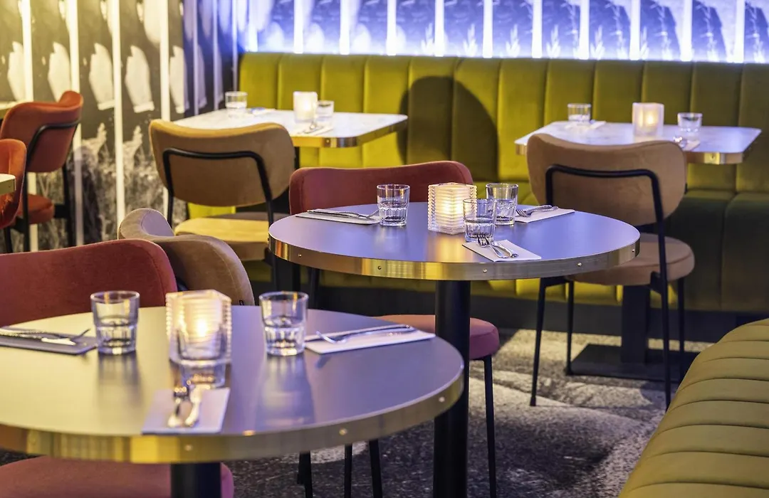 Mercure Amsterdam North Station-1