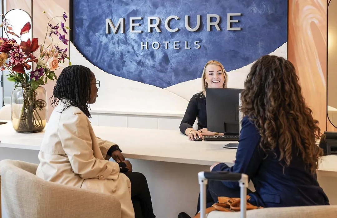 Mercure Amsterdam North Station-1