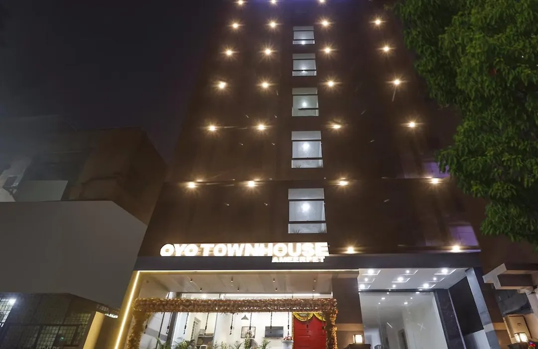 Townhouse Ameerpet-1
