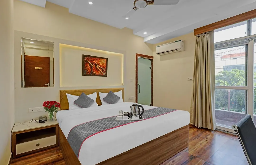 Townhouse Lucky Grand Palace-1