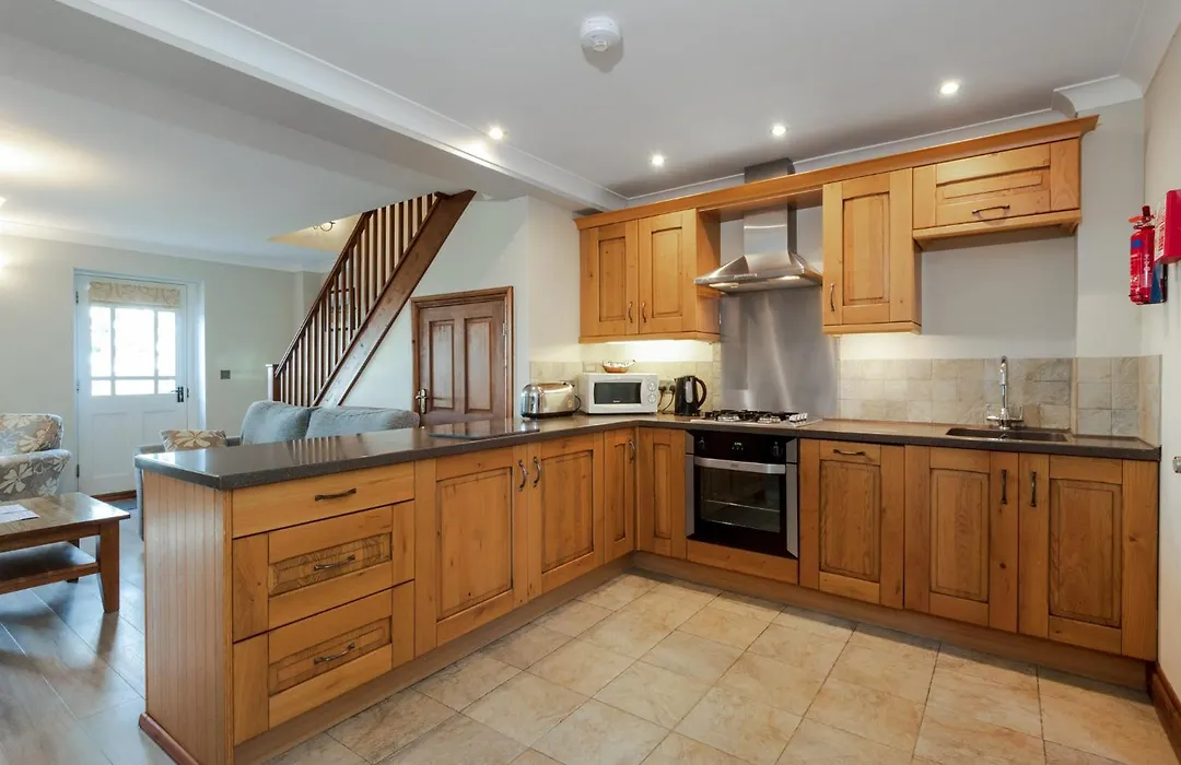 Green Acres Cottages-1