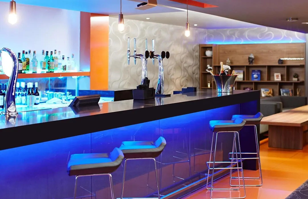 Novotel London Waterloo-1