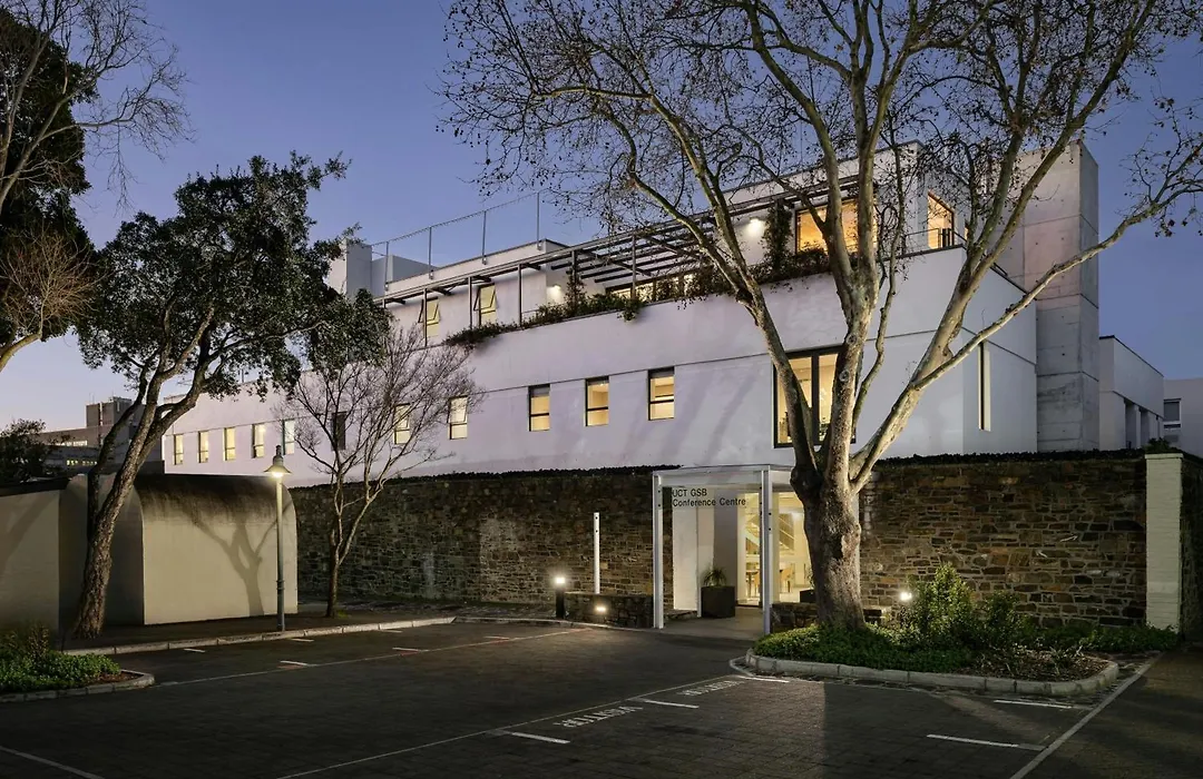 Protea Hotel By Marriott Cape Town Waterfront Breakwater Lodge-1