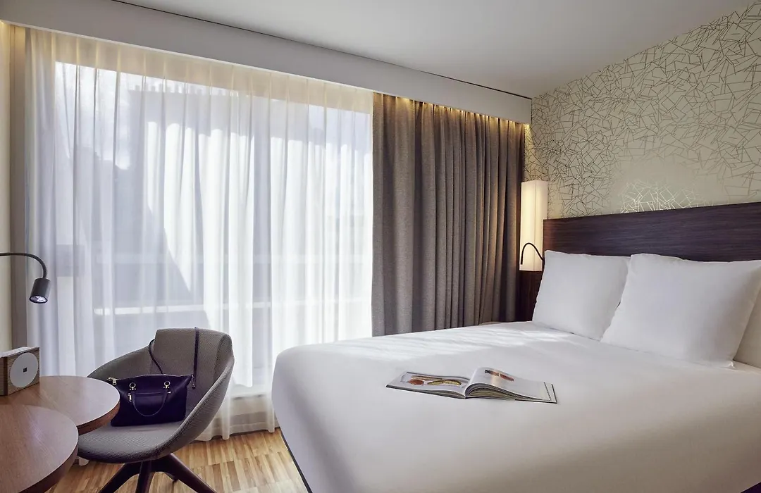 Mercure Paris Arc De Triomphe Etoile-1