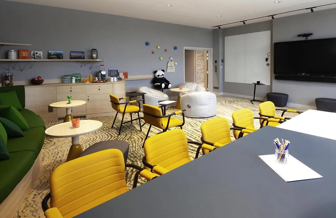 Novotel Clermont-Ferrand-1