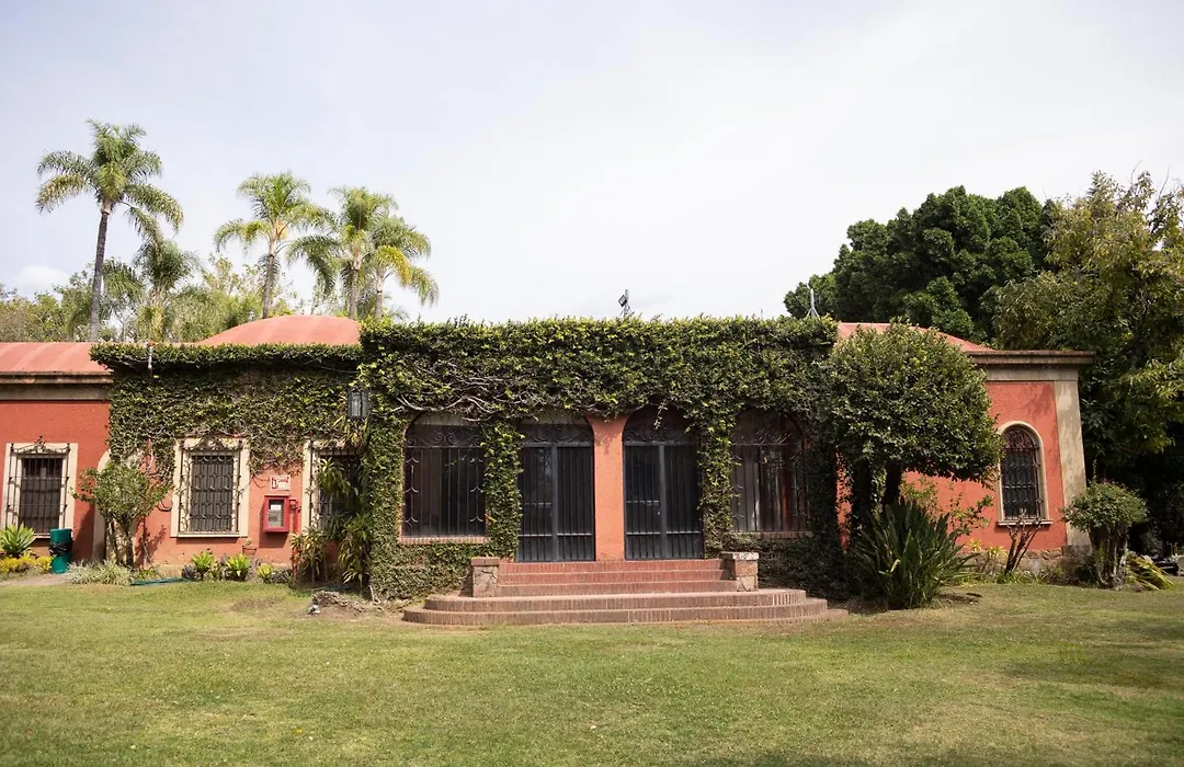 Hotel Racquet Cuernavaca-1