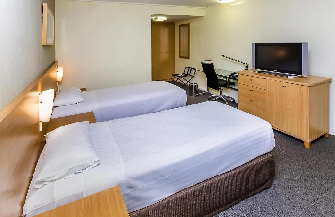 Ibis Styles Canberra Eagle Hawk-1