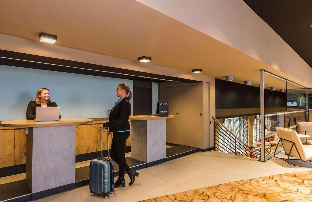 Ibis Heidelberg Hauptbahnhof-1
