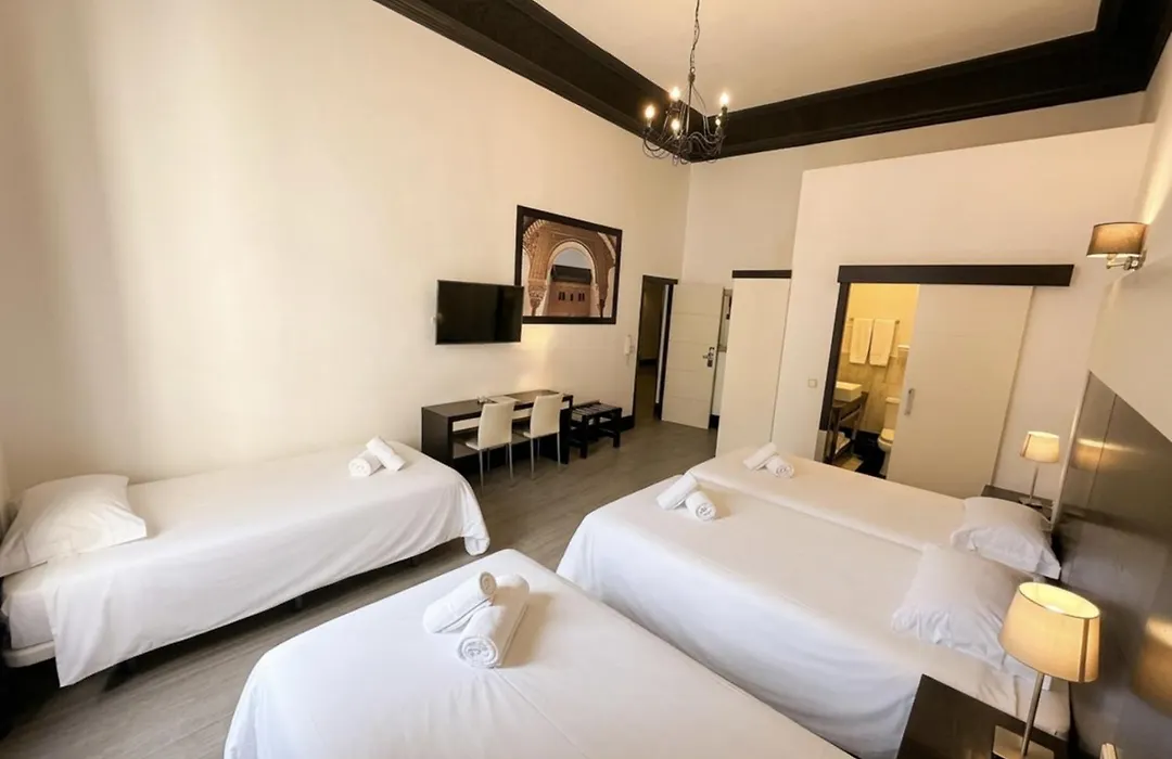 Alhambra Suites-1
