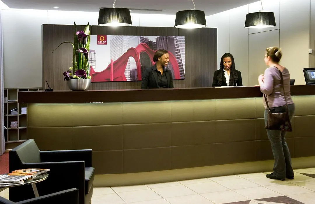 Aparthotel Adagio La Défense Esplanade-1