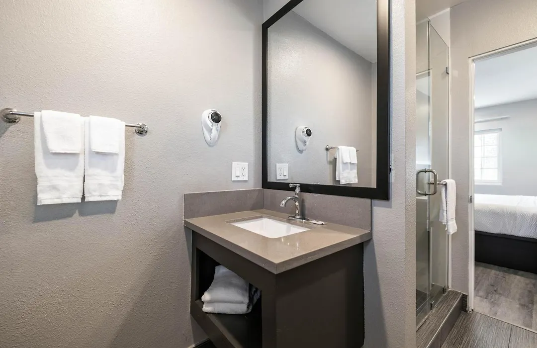 Studio 6 Rosemead, Ca-1