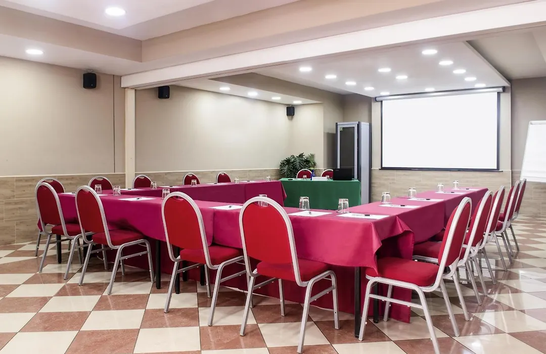 Ibis Styles Roma Vintage-1