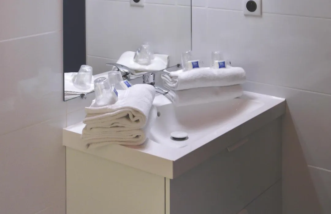 Ibis Budget Hyeres-1
