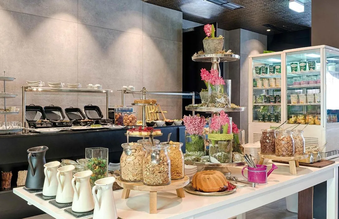 Mercure Hotel Raphael Wien-1