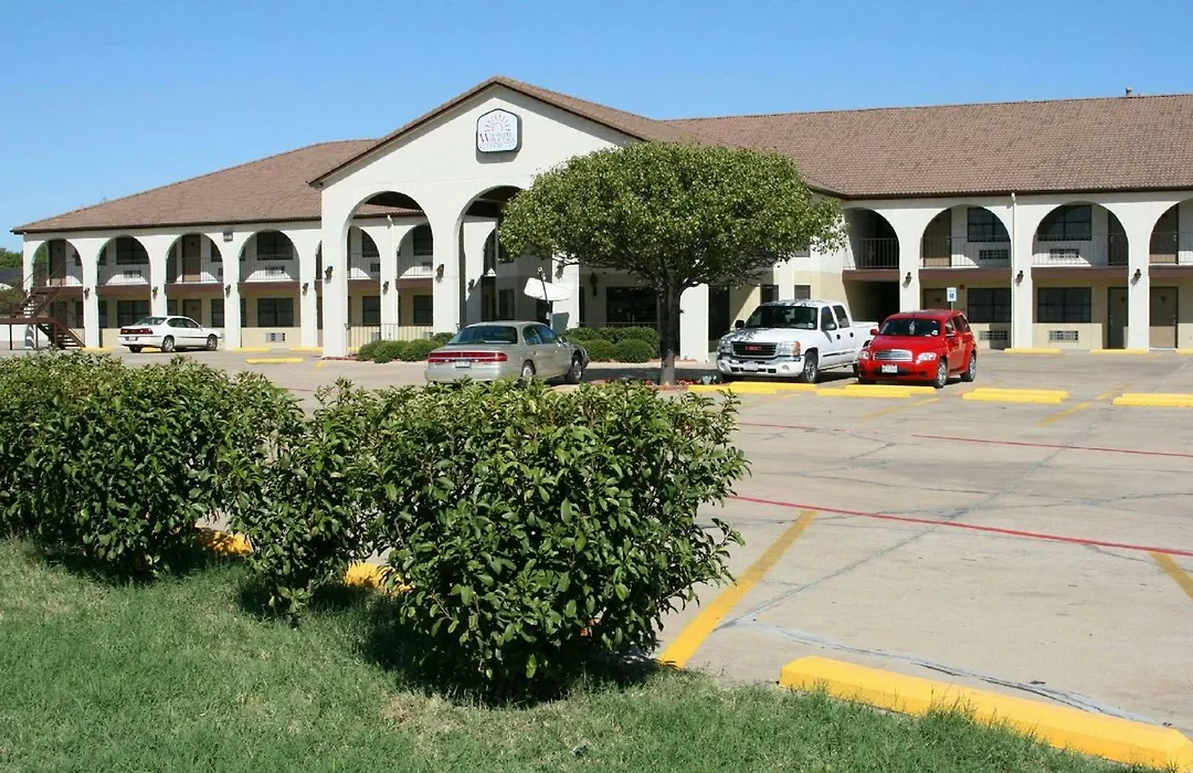 Weatherford Heritage Inn-1