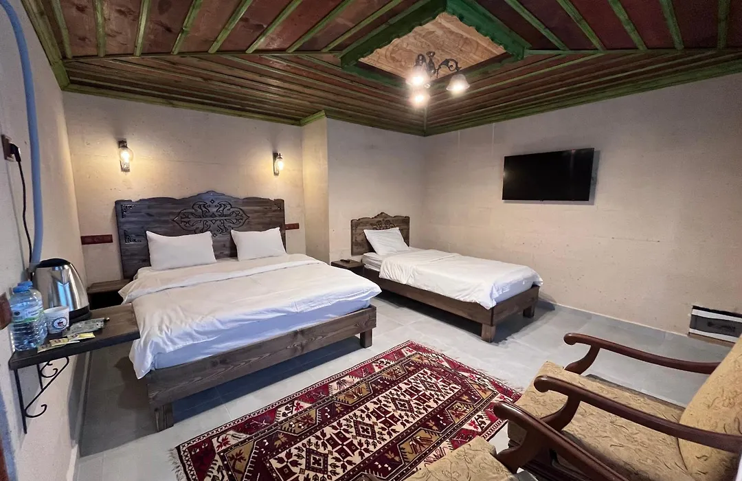 Falcon Cave Suites-1