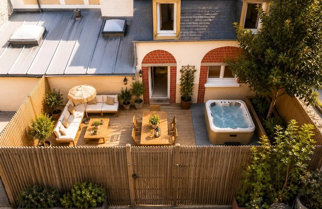 Townhouse Trouville - Appart'Hotel & Spa-1