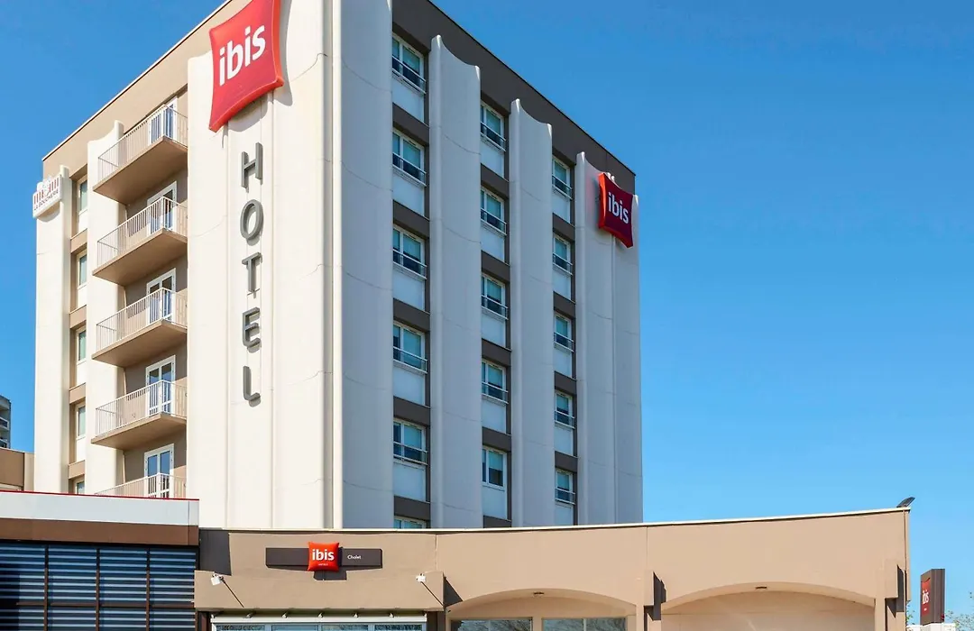ibis Cholet-1