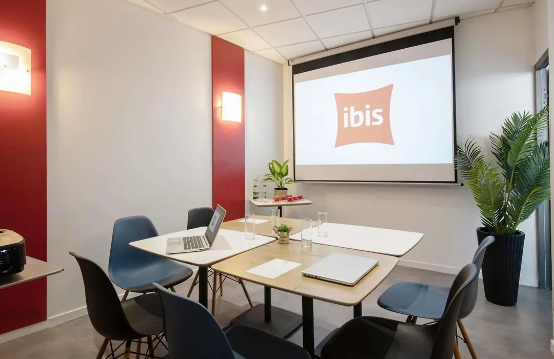 Ibis Cannes Plage La Bocca-1