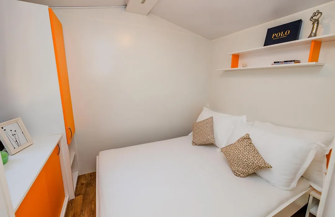 Mobile Homes Camp Perna - Adriatic Kampovi-1