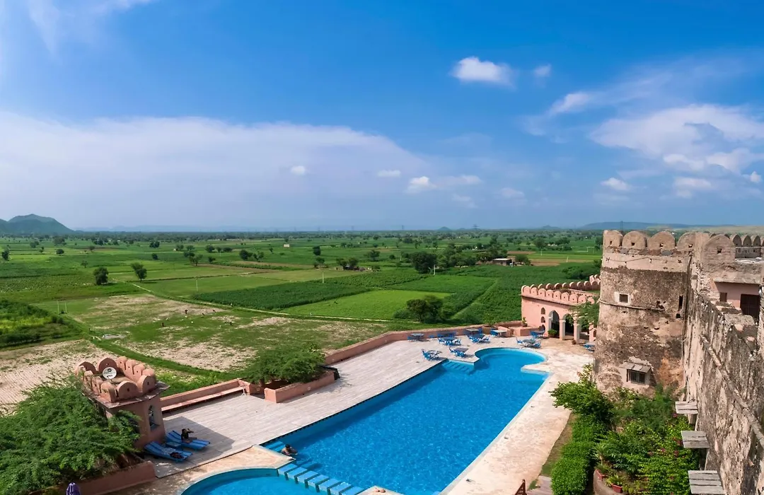 Neemrana'S - Hill Fort - Kesroli-1