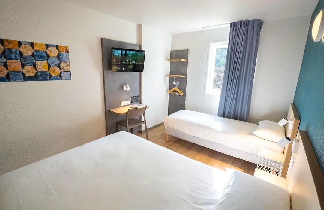 Ibis Budget Orange Centre-1