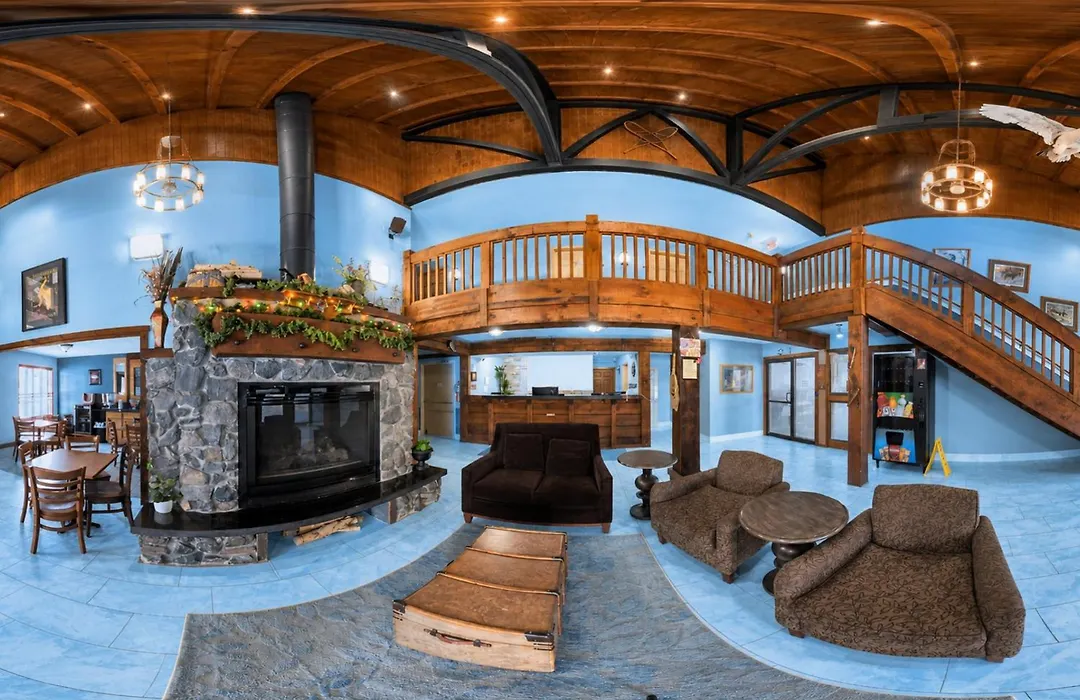 Coratel Inn & Suites By Jasper Black River Falls, Wi-1