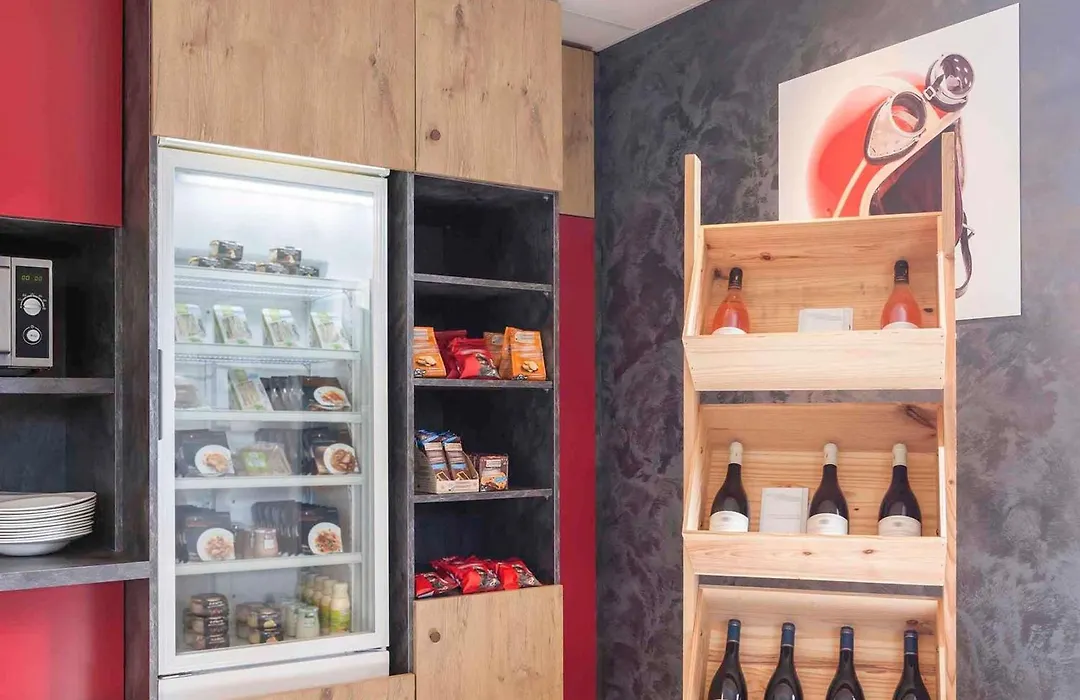 Ibis Styles Vierzon-1