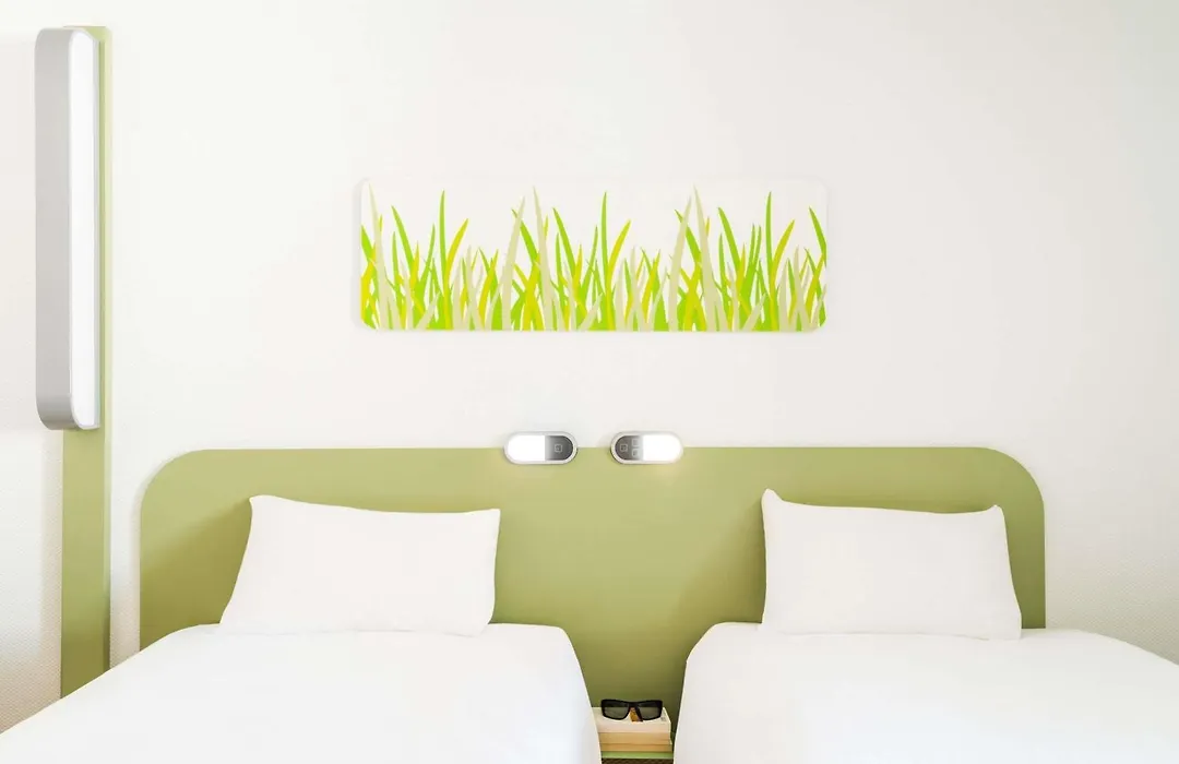 Hotel Ibis Budget Nice Palais Nikaia-1