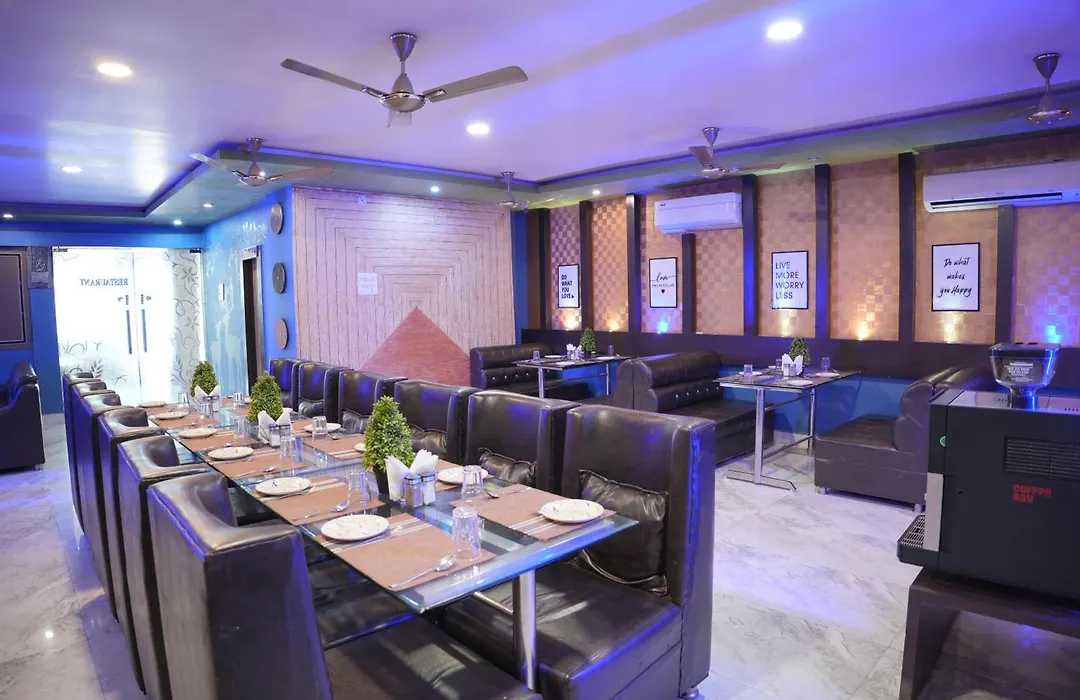 Hotel Vishnu Vilas-1