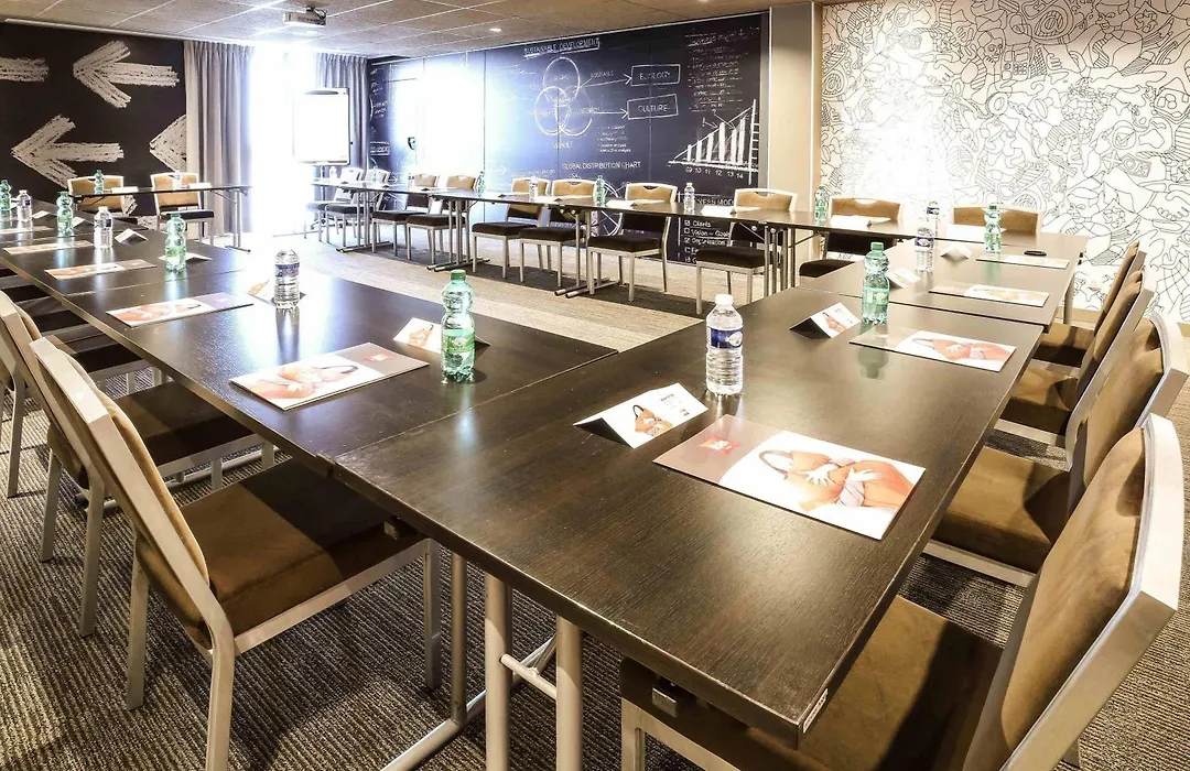 Ibis Niort Est Mendes France-1