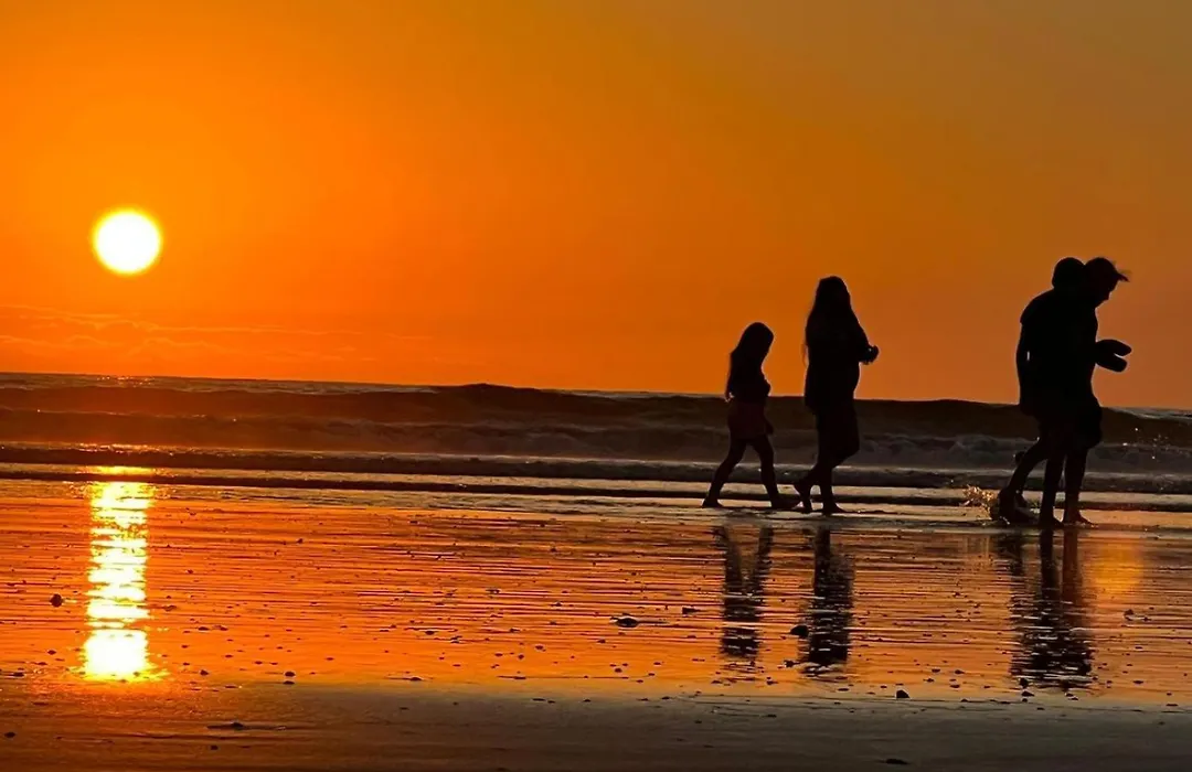 Luxury Condo At Jaco Bay, Costa Rica'S Best Beach-1
