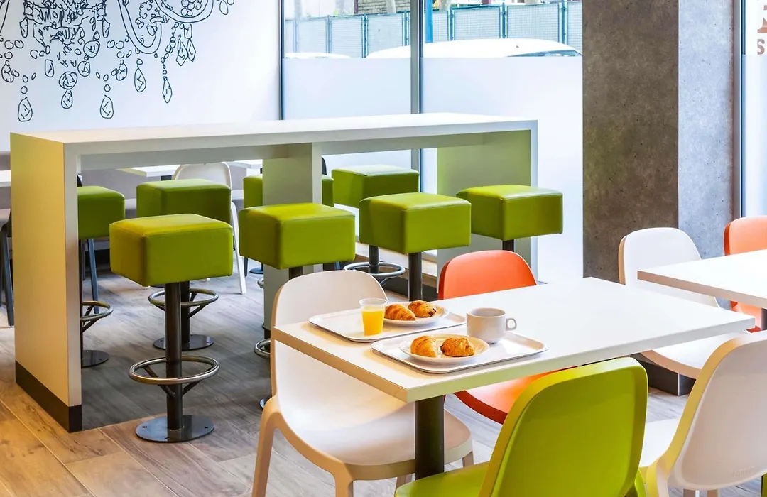 Ibis Budget Paris Clichy Mairie-1