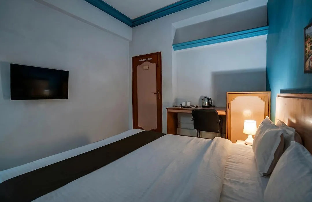 Hotel O Jamalpur Ahmedabad Formerly Hotel Peace-1