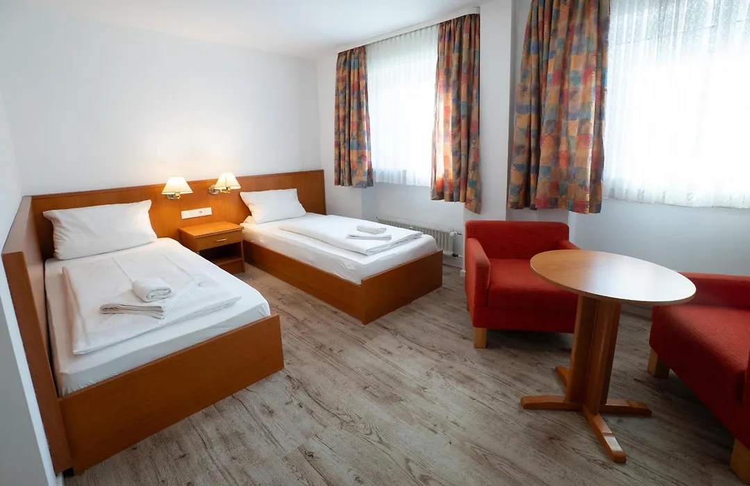 Hotel zur Post-1
