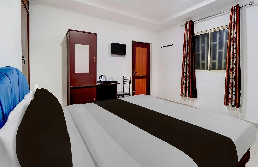 Hotel O Kunnamangalam Near Bus Stand-1