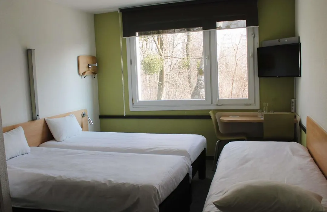 Ibis Budget Wroclaw Stadion-1