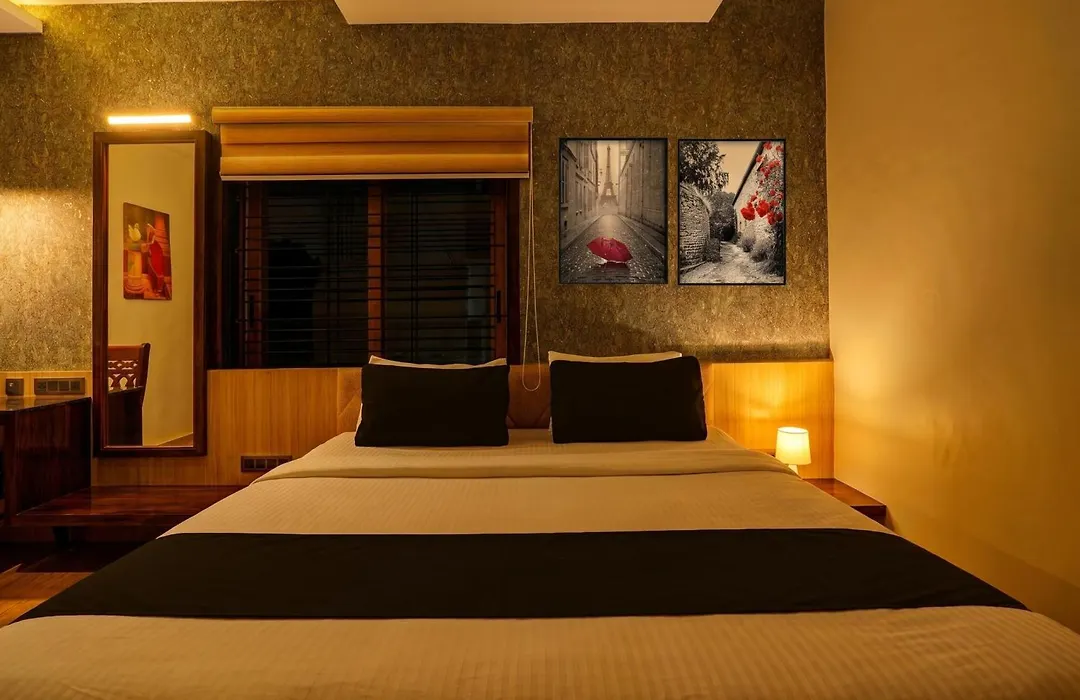 Townhouse Indiranagar Formerly Leela Park Domlur-1