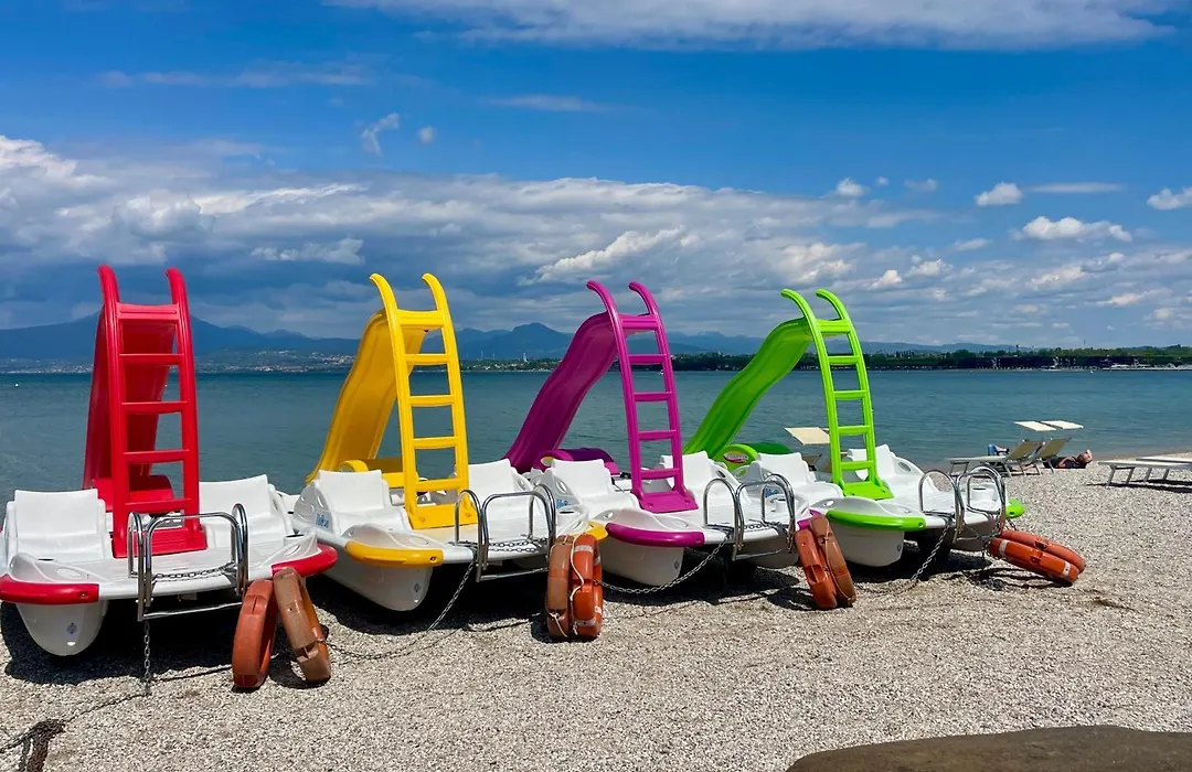 Plaza Lago Di Garda Rooms - Rooftop, Lakeview & Jacuzzi-1