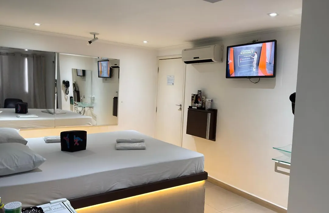 Ouse Motel (Adults Only)-1