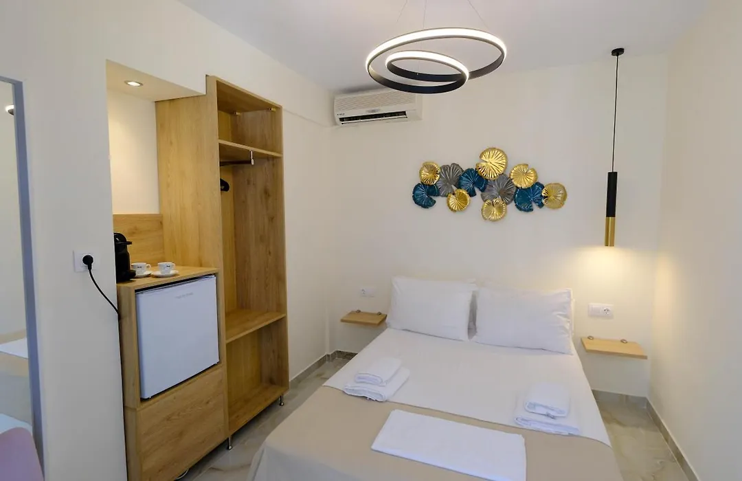 Cocoon Hotel-Beach Bar-1