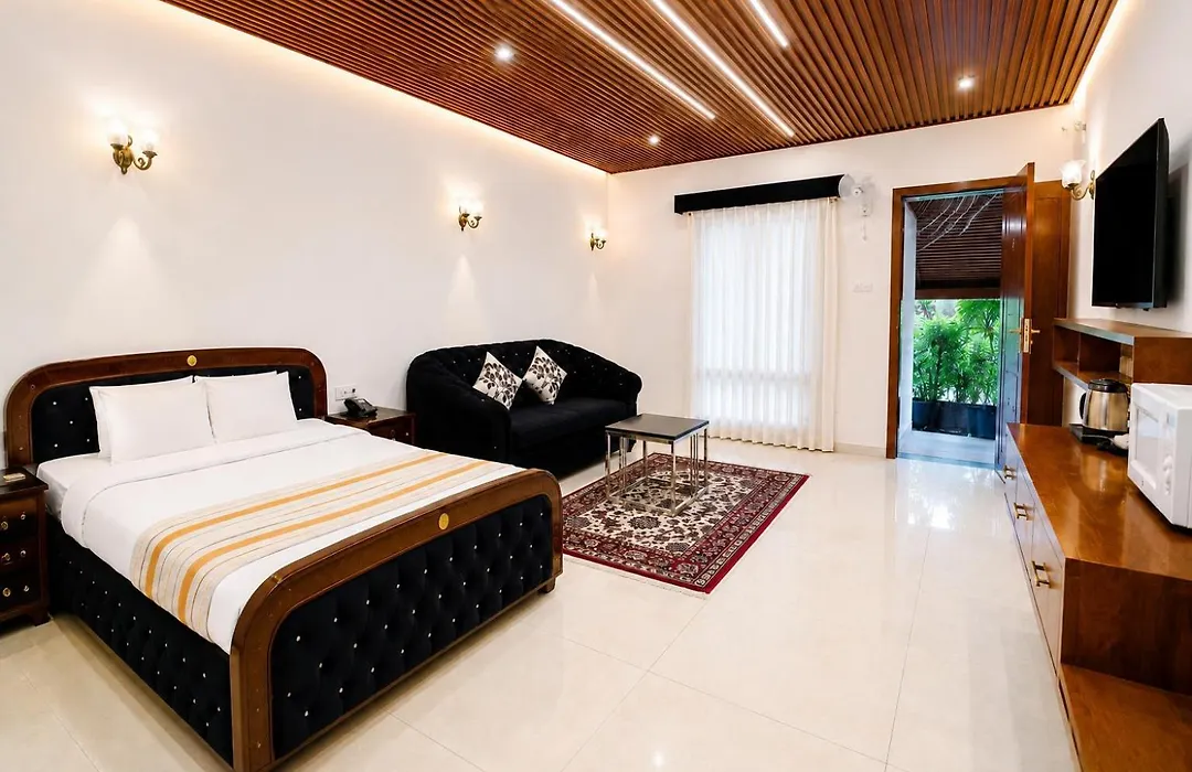 Anand Resort - A Luxury Private Pool Resort In Nashik-1