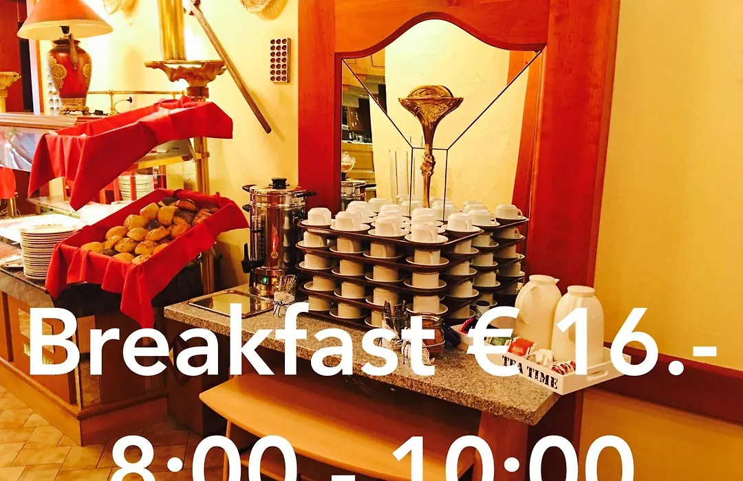 Bed & Breakfast Du Chateau - Breakfast Not Included-1