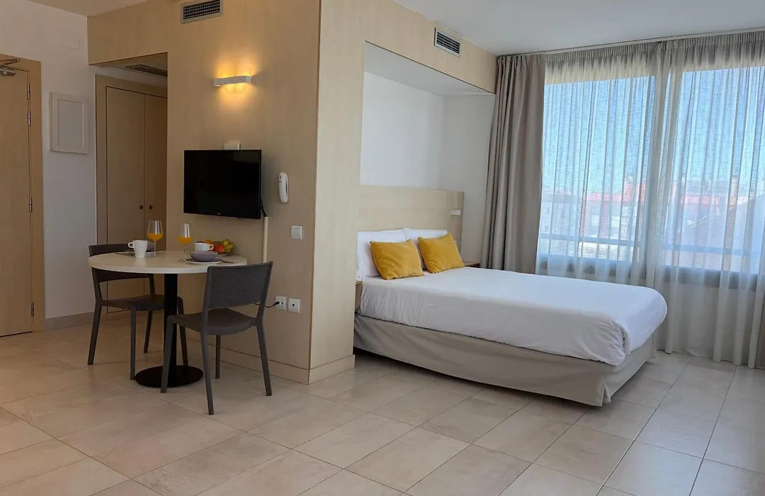 Atenea Park Suites & Apartments-1