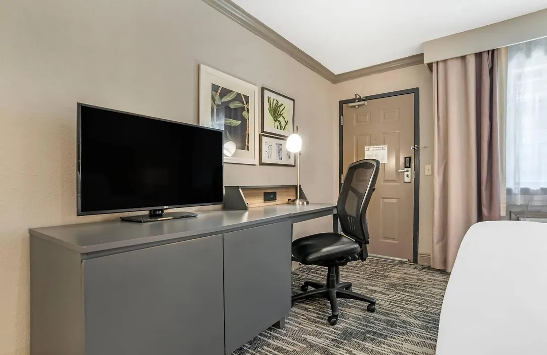 Country Inn & Suites By Radisson, Metairie New Orleans , La-1