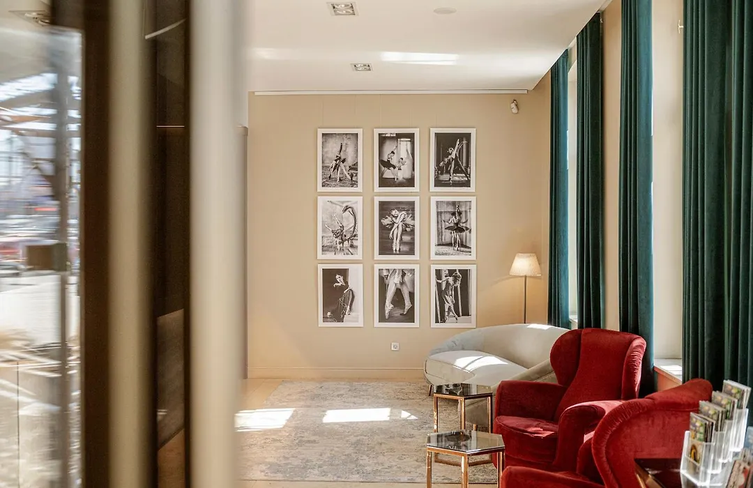 Opera Hotel-1