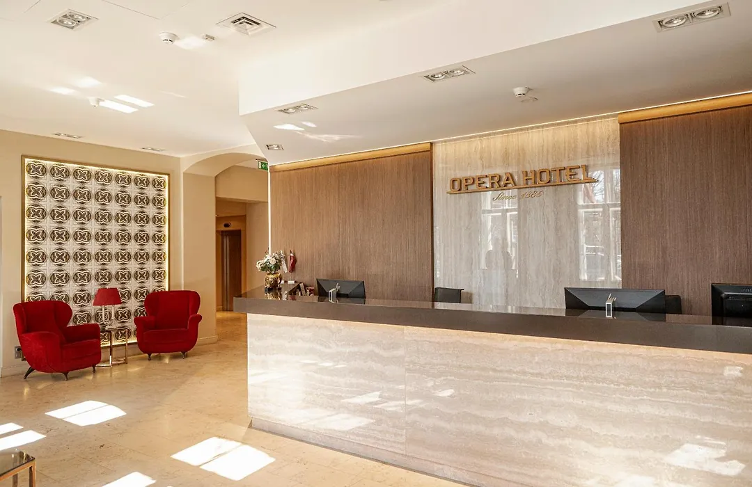Opera Hotel-1