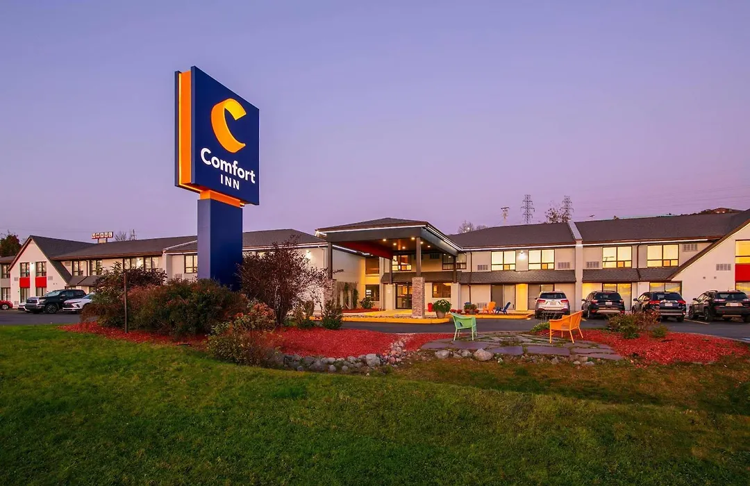 Comfort Inn Dartmouth-1