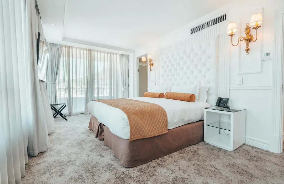 Pepperclub Hotel-1